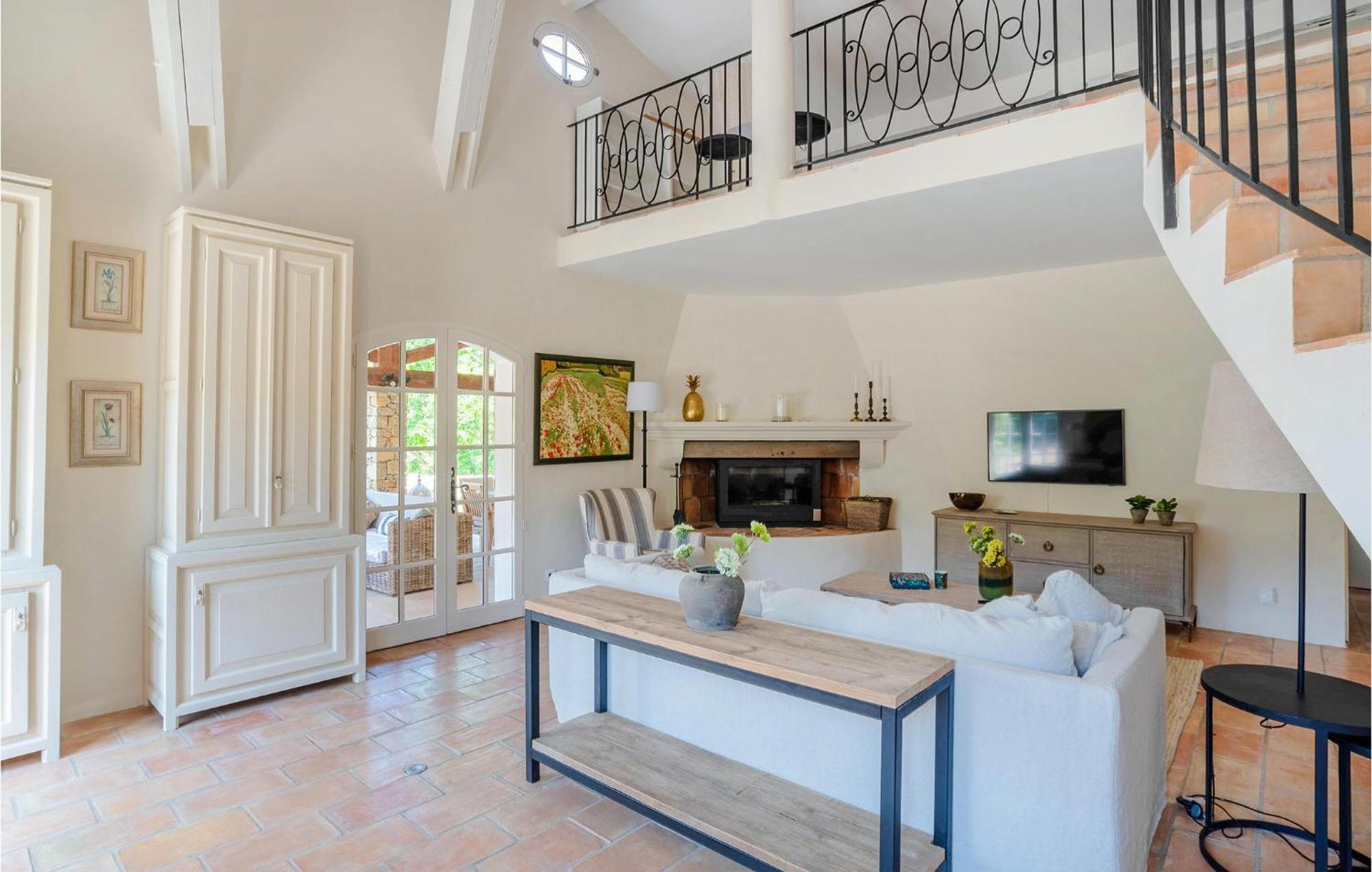 6 Bedroom Pet Friendly Home In Carces Exterior photo